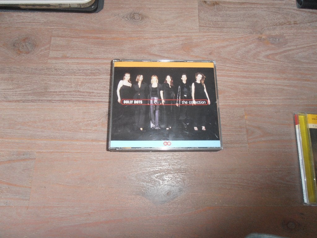 Dolly Dots - The Collection CD, Cd's en Dvd's, Ophalen of Verzenden, Zo goed als nieuw, Verzamelalbum, Poprock