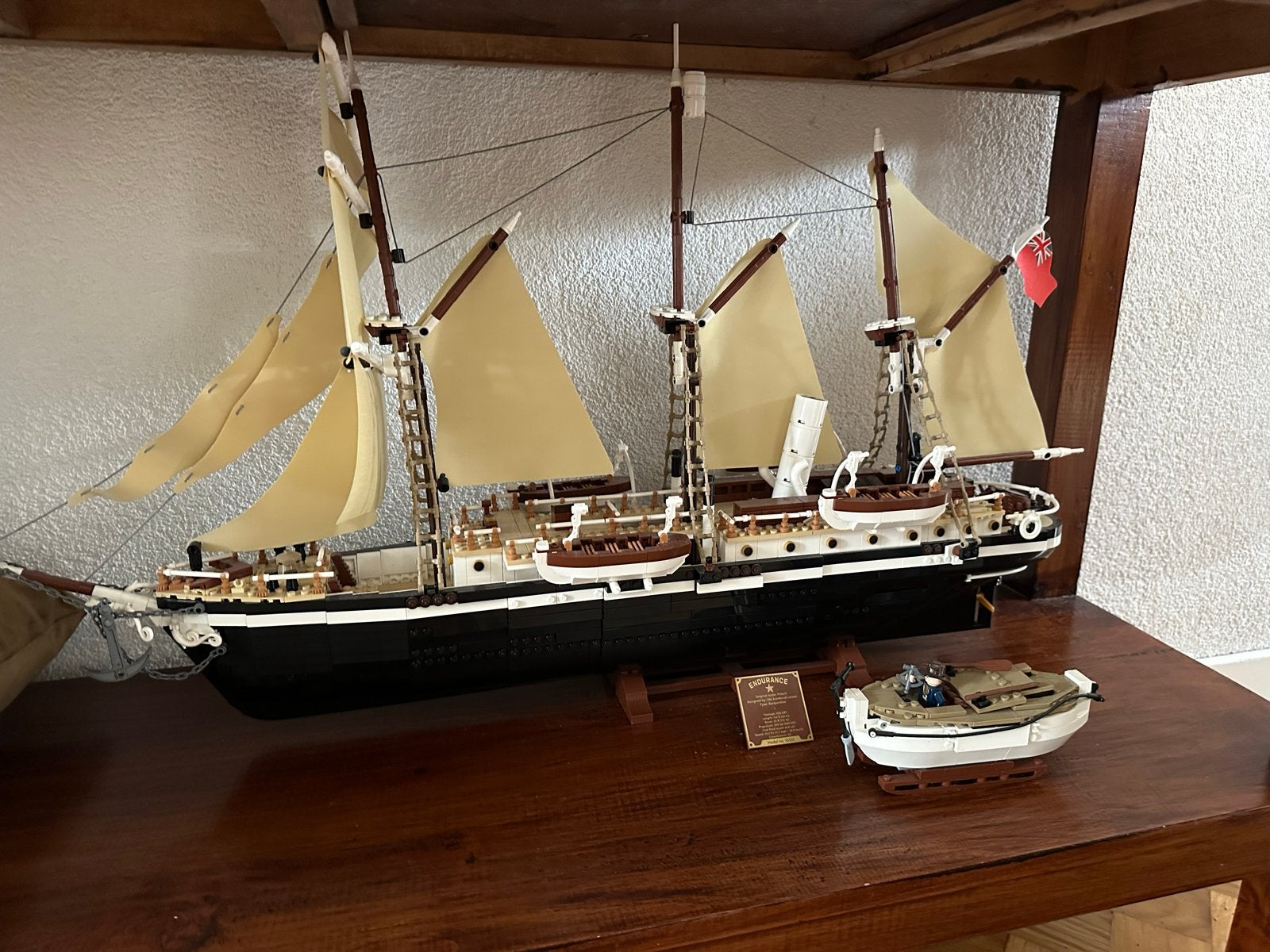 Lego schip Endurance met extra reddingsploeg incl. Doos, Hobby en Vrije tijd, Ophalen of Verzenden, Zo goed als nieuw, Groter dan 1:32