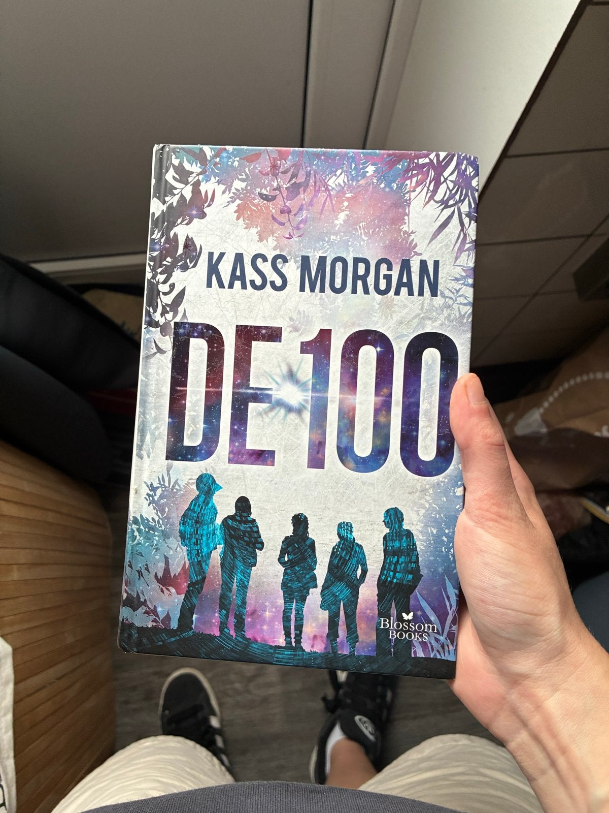 De 100 - Kass Morgan (Blossom Books), Boeken, Ophalen, Gelezen