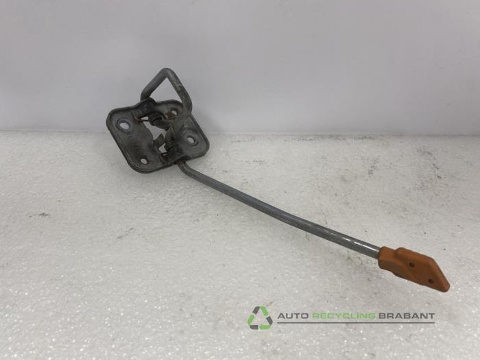 Motorkap hendel van een Volkswagen Beetle, Auto-onderdelen, Gebruikt, -, -, Ophalen of Verzenden