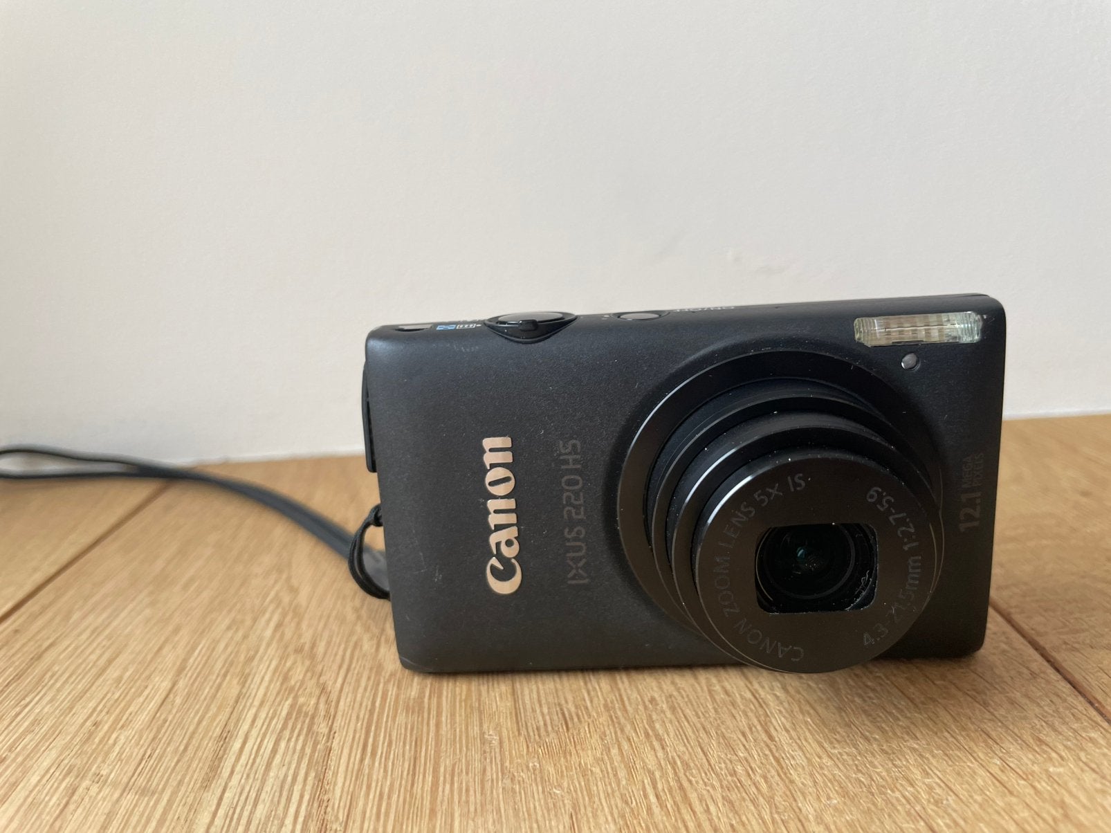 Canon Ixus 220HS - compleet, Canon, 12 megapixels, Ophalen of Verzenden, Zo goed als nieuw