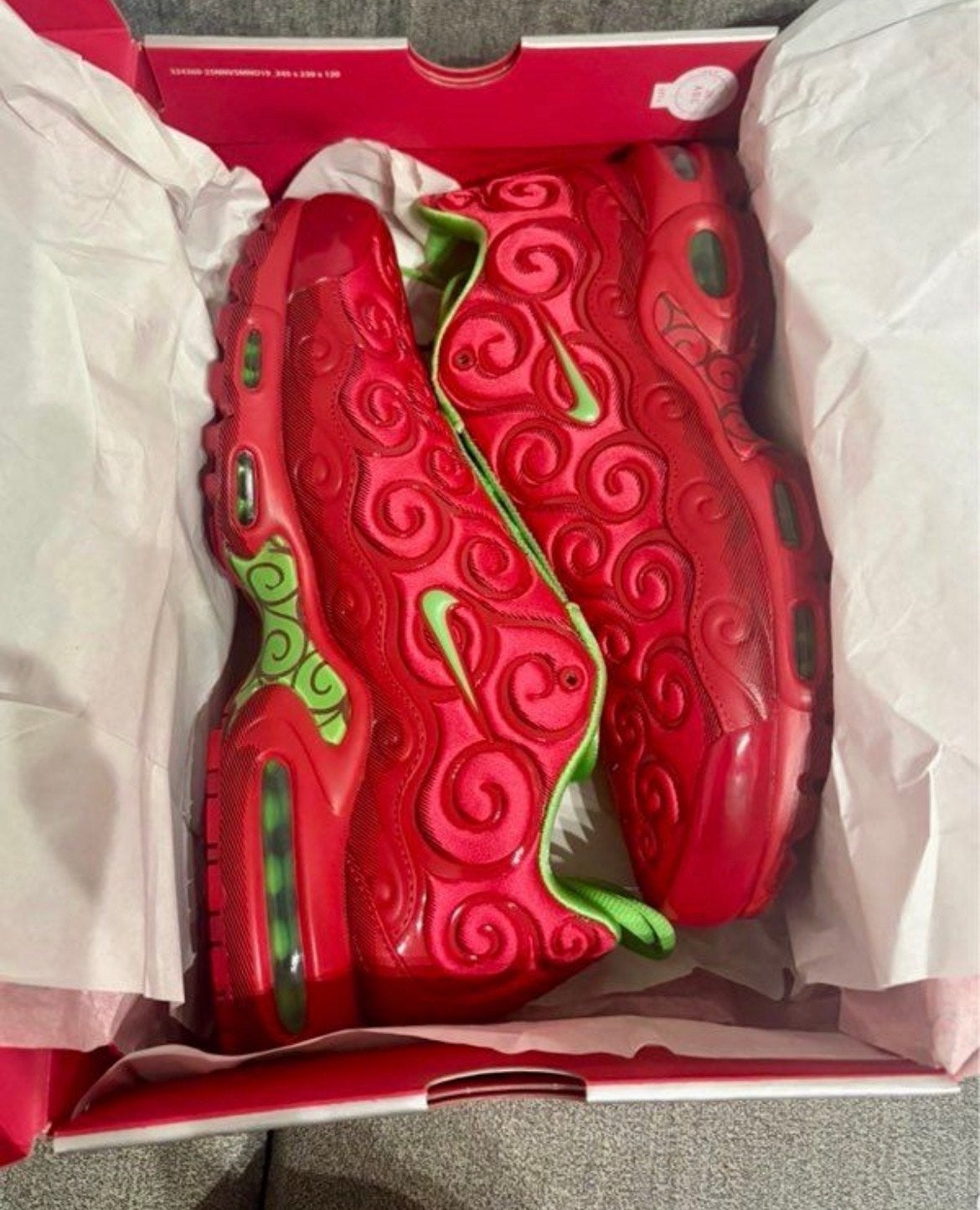 Nike Air Max Plus SP MCN-O One Piece Devil Fruit, Ophalen of Verzenden, Nieuw, Rood, Sneakers of Gympen