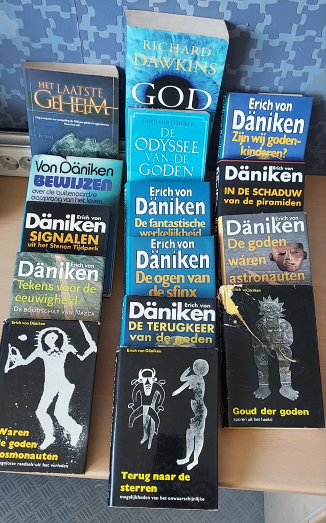 Erich von Däniken Boeken Collectie (13 stuks), Boeken, Ophalen, Gelezen, Erich von Däniken, Europa overig