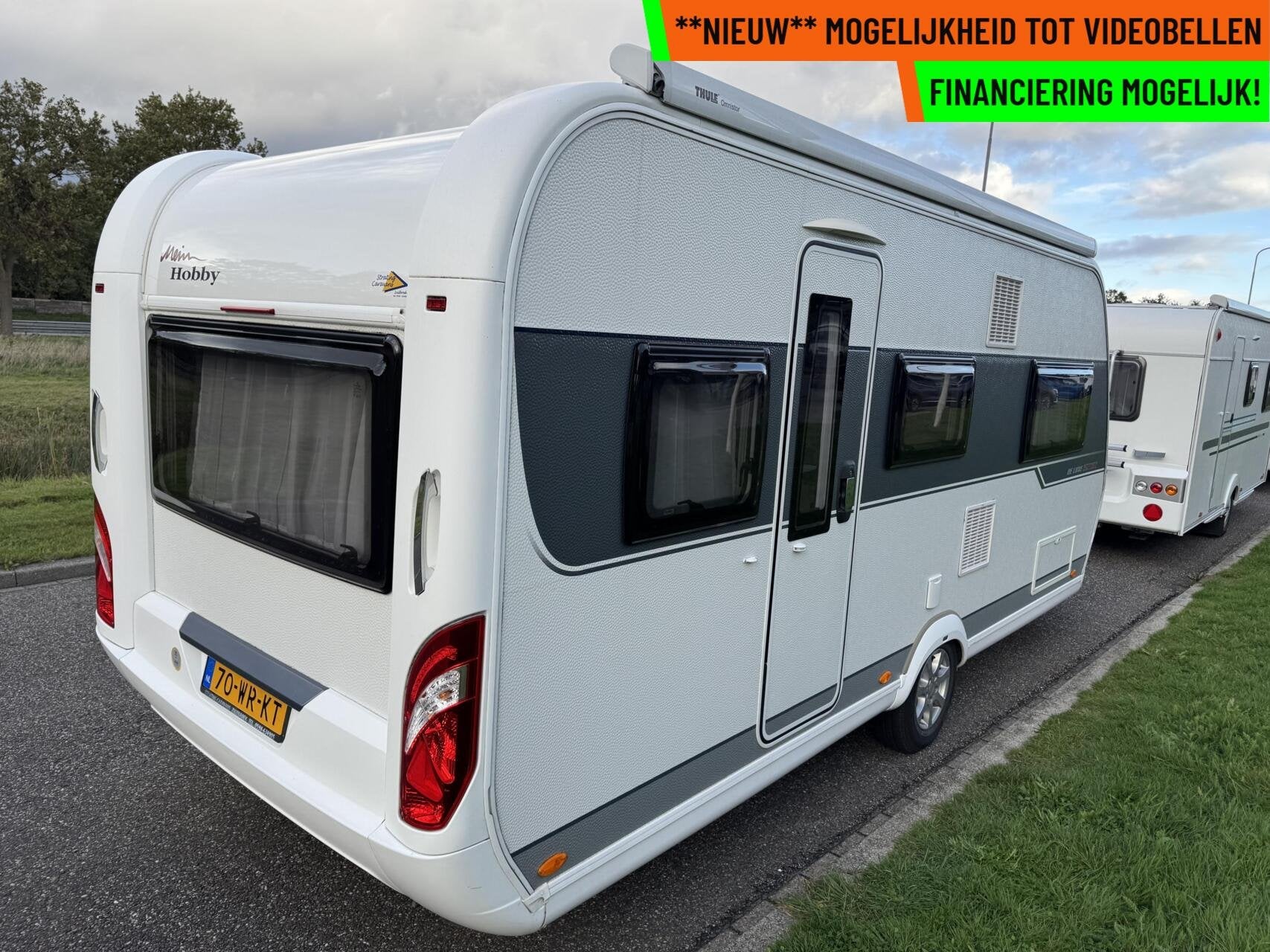Hobby 495 UL DE LUXE EDITION, ENKELE BEDDEN, RONDZIT, LUIFEL, Caravans en Kamperen, Rondzit, Hobby, 7 tot 8 meter, Bedrijf