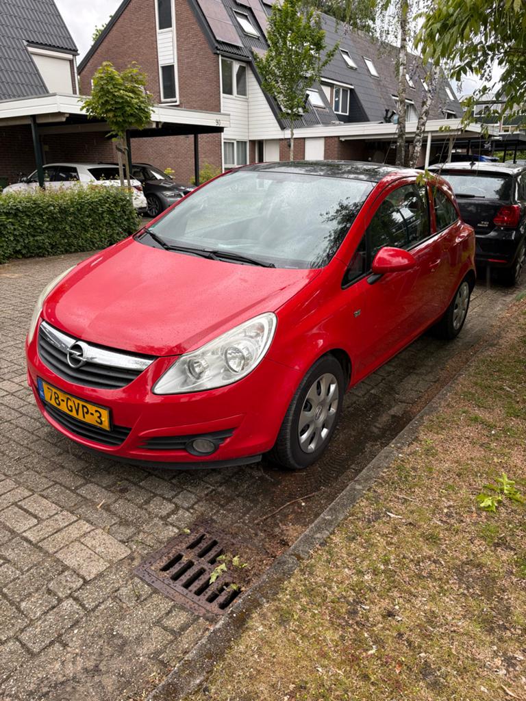 Opel Corsa - nieuwe apk - trekhaak - panoramadak - airco, Auto's, Opel, Voorwielaandrijving, Zwart, 1229 cc, Origineel Nederlands
