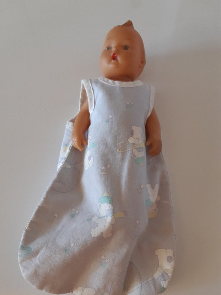 Vintage Babypop met slaapzakje, Ophalen of Verzenden, Gebruikt, Babypop