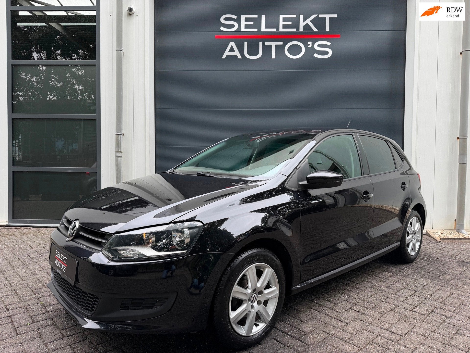 Volkswagen Polo 1.4-16V Comfortline 86 Pk Airco/Elekt Ramen/, Voorwielaandrijving, Zwart, 4 cilinders, Zwart