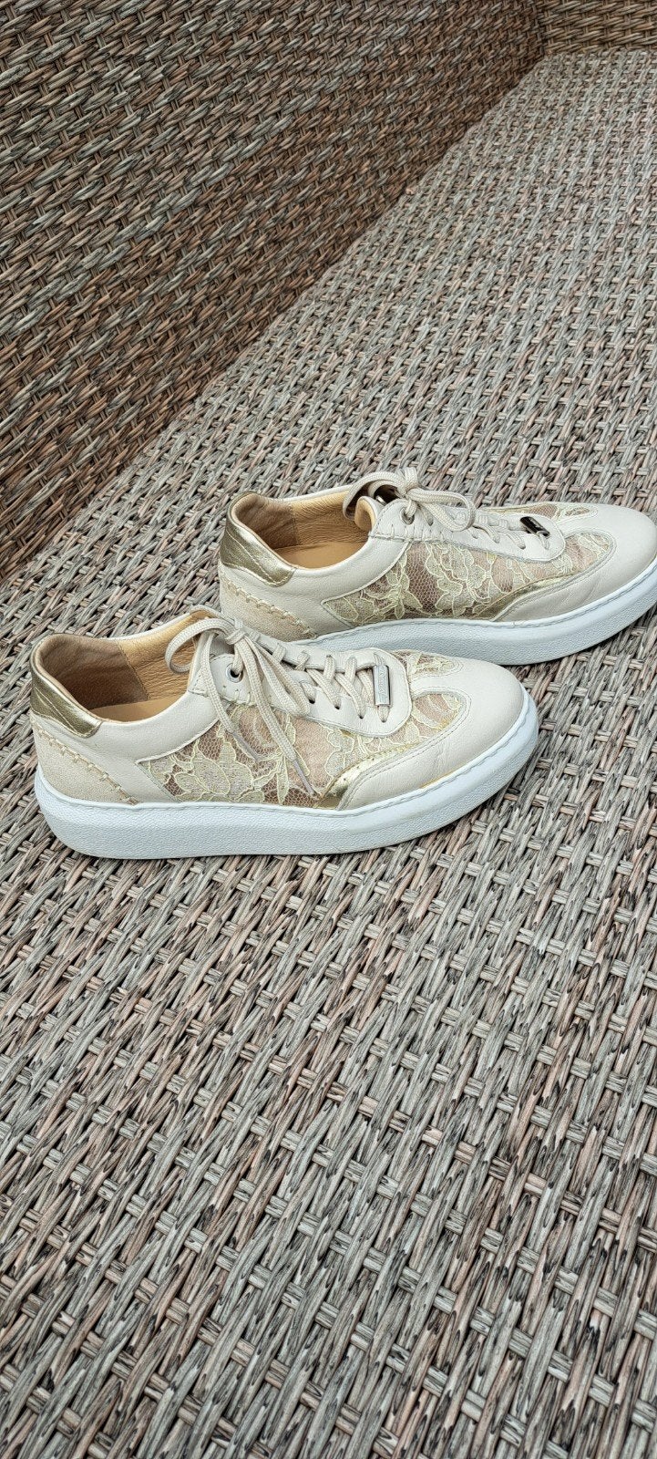 Footnotes maat 39,5 H, Ophalen of Verzenden, Zo goed als nieuw, Sneakers of Gympen