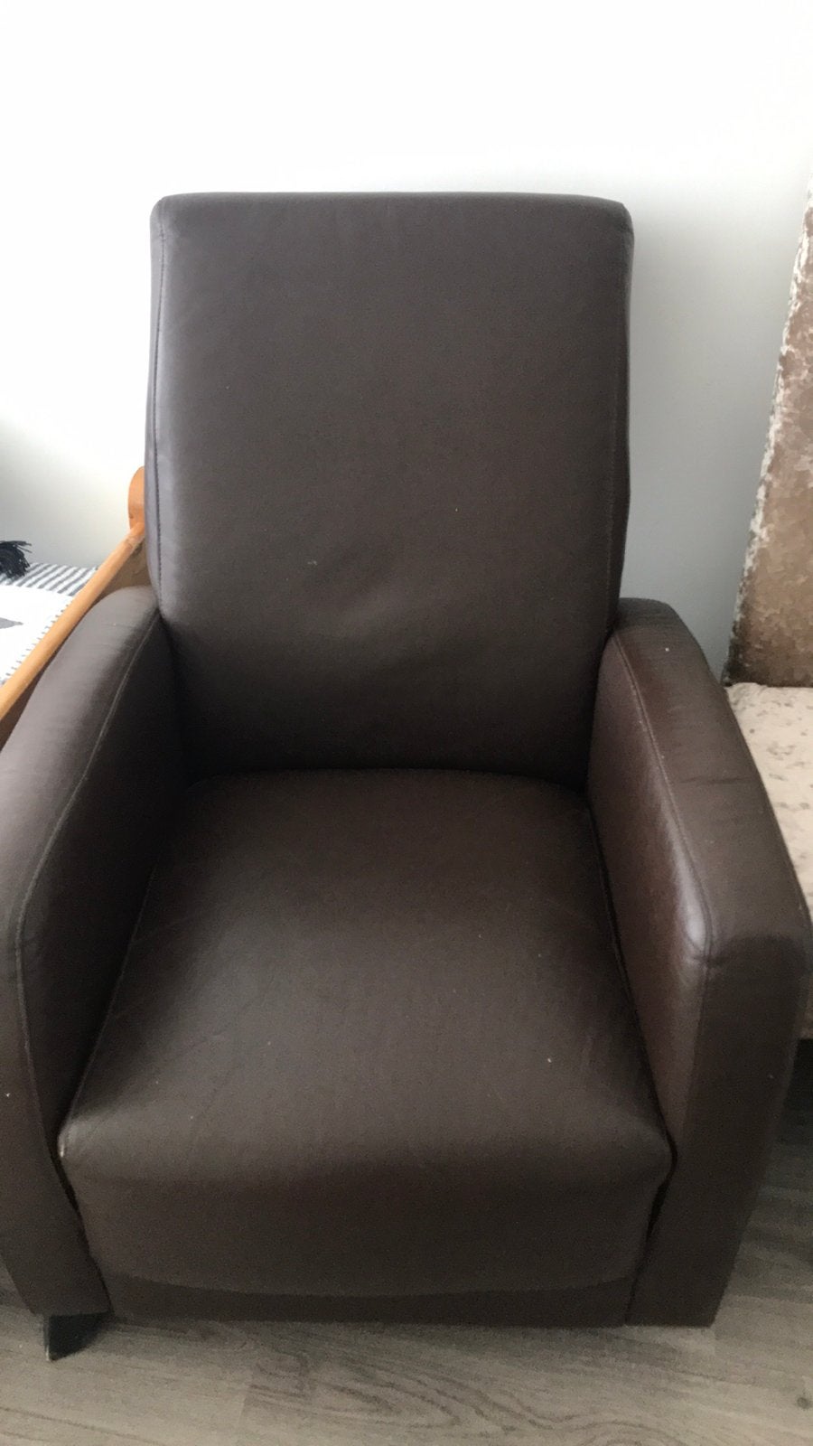 Leer stoel, Huis en Inrichting, Fauteuils, Ophalen of Verzenden, Zo goed als nieuw, Leer