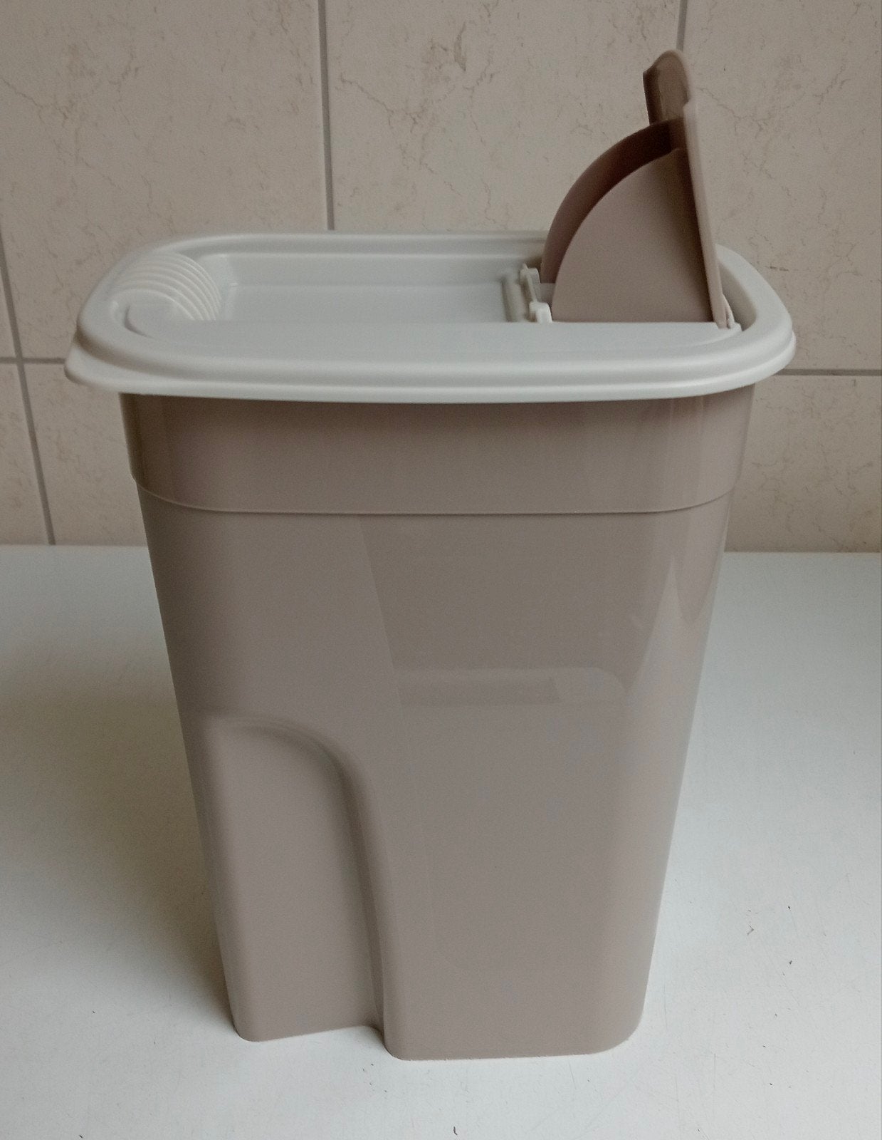 Kunstof dierenvoer container / bewaardoos, Ophalen of Verzenden