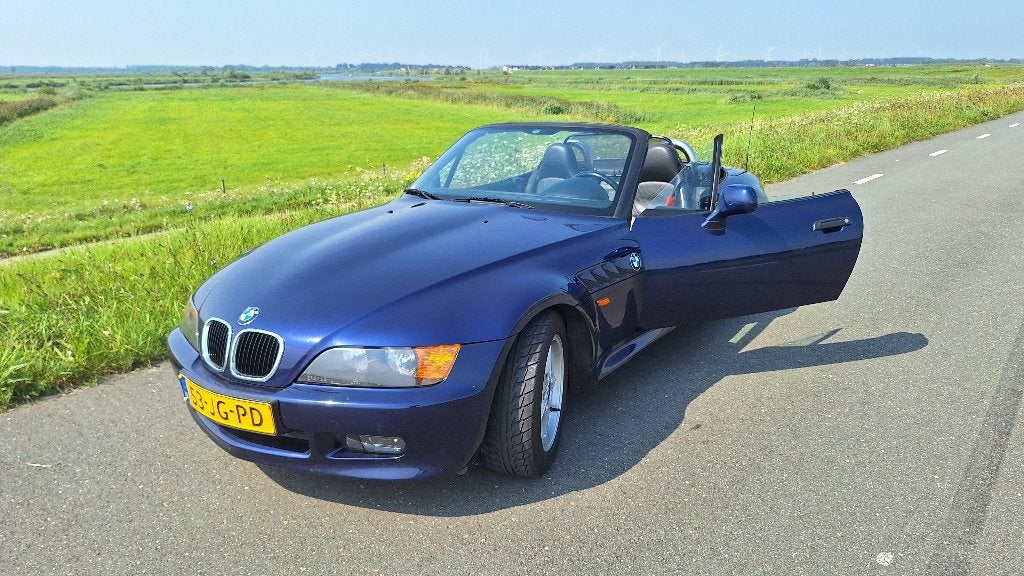 BMW Z3 1.9 103KW 1996 Blauw - Lage KM stand incl. hardtop, Auto's, BMW, Achterwielaandrijving, Zwart, 4 cilinders, Cabriolet