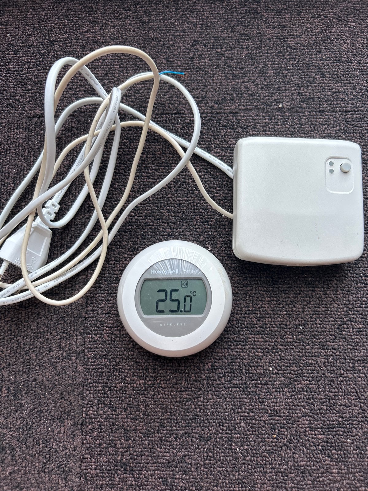Honeywell Home Draadloze Thermostaat met Ontvanger, Ophalen of Verzenden, Slimme thermostaat, Gebruikt