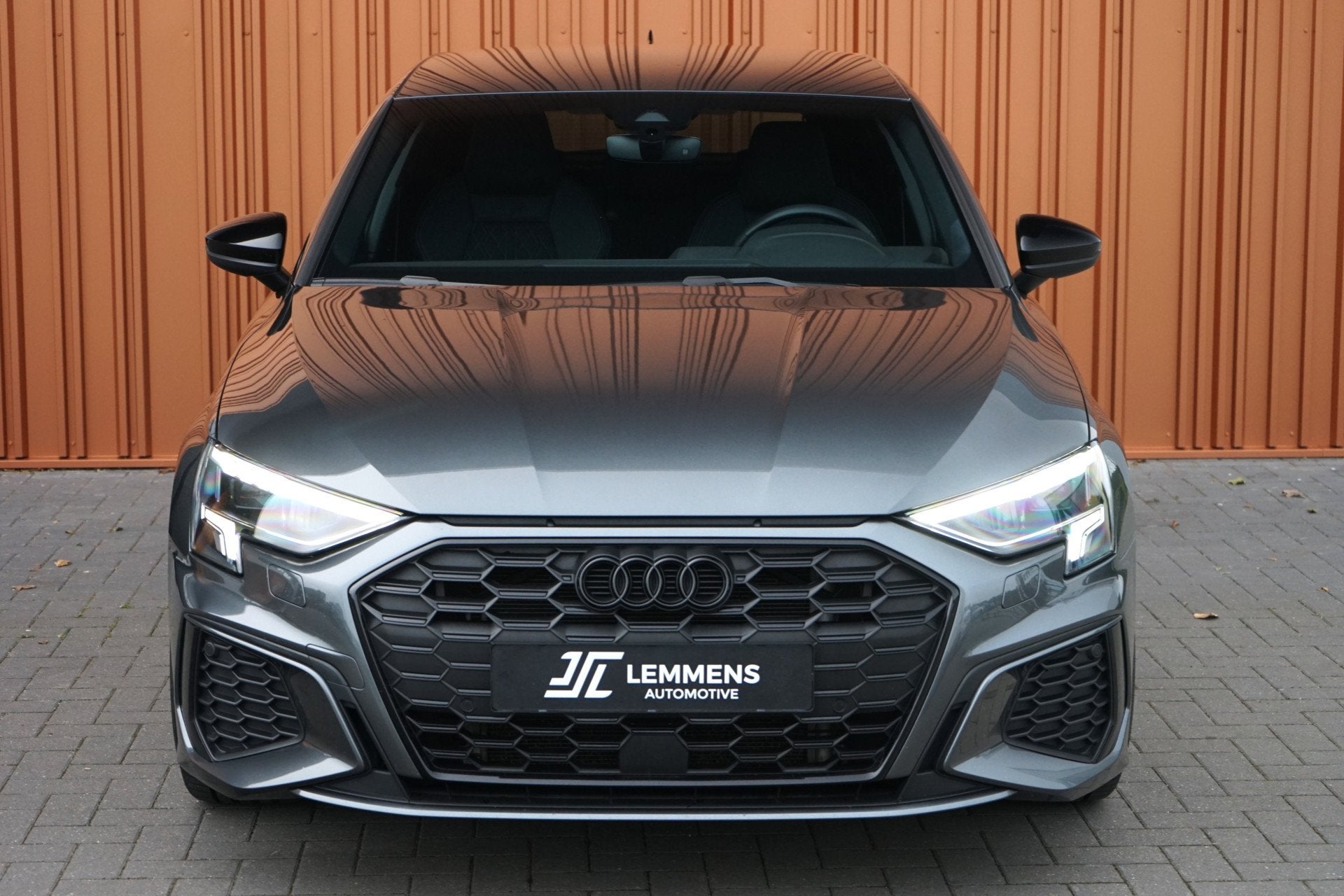 Audi A3 Sportback 45 TFSI e S-line 245PK RS-stoel Matrix B&O, Auto's, Automaat, Dealer onderhouden, Gebruikt, Zwart