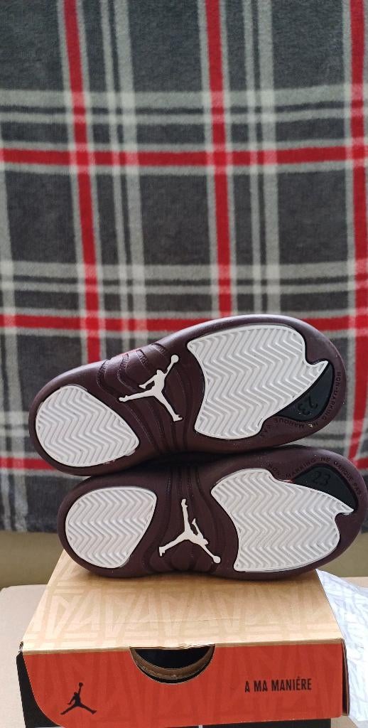 JORDAN 12, Kinderen en Baby's, Kinderkleding | Schoenen en Sokken, Ophalen, Sportschoenen, Nieuw, Jordan