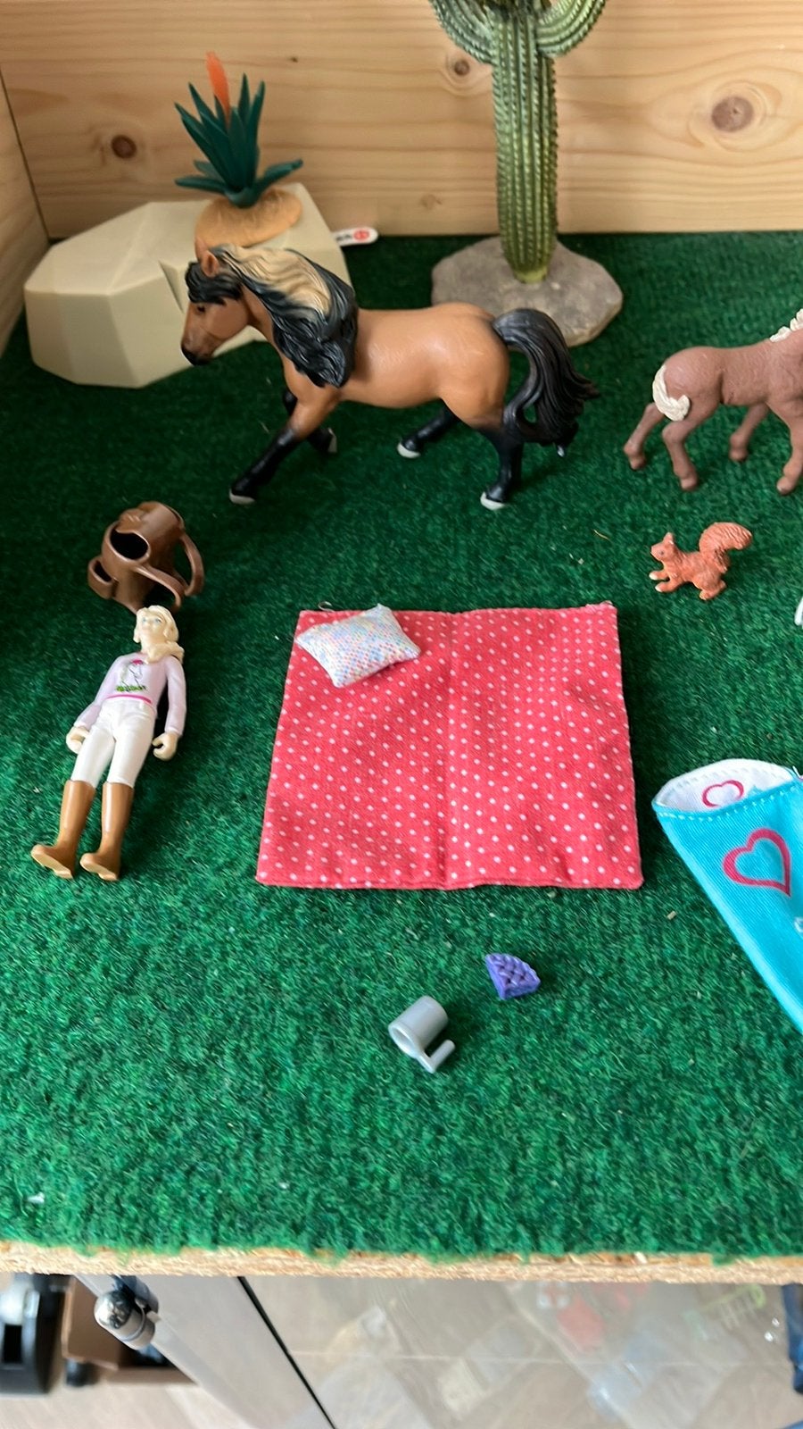 Schleich adventskalender 98982, Ophalen of Verzenden, Zo goed als nieuw, Paard, Beeldje of Figuurtje