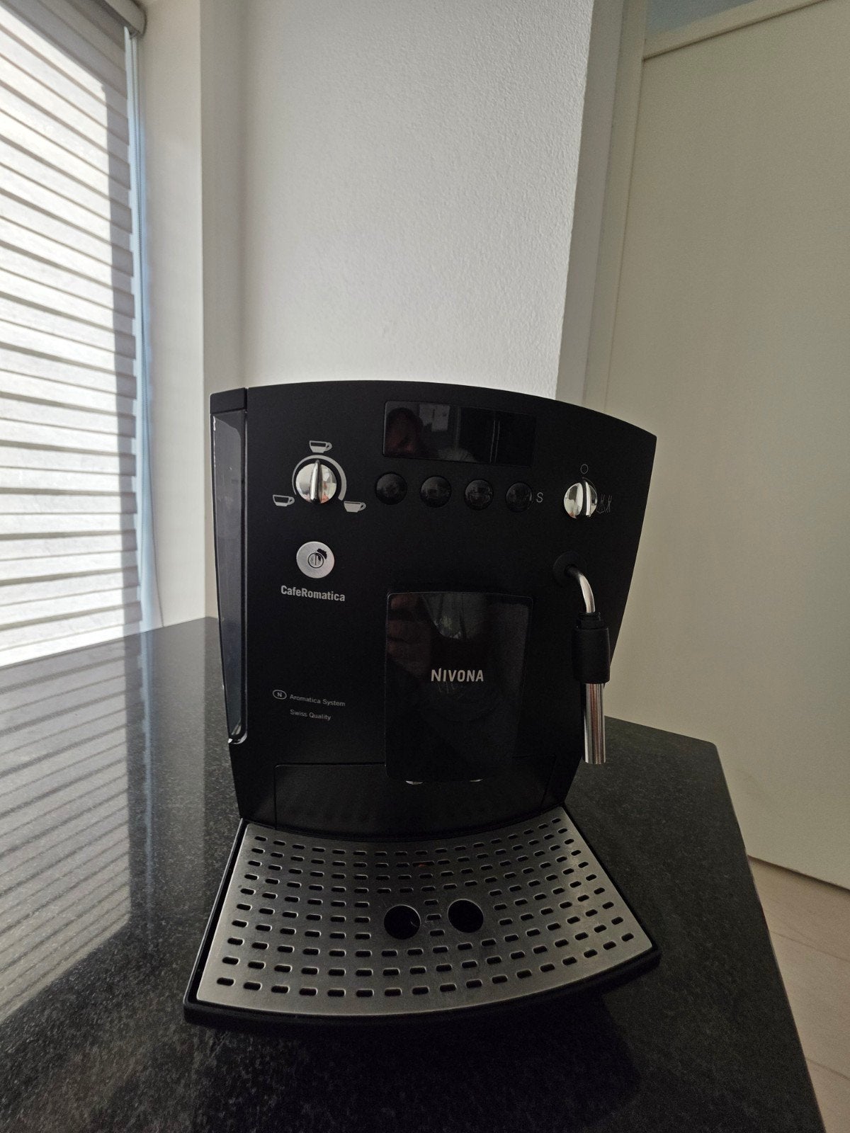 Nivona CafeRomatica NICR 636 Koffiezetapparaat, Ophalen, Gebruikt, Espresso apparaat, 10 kopjes of meer