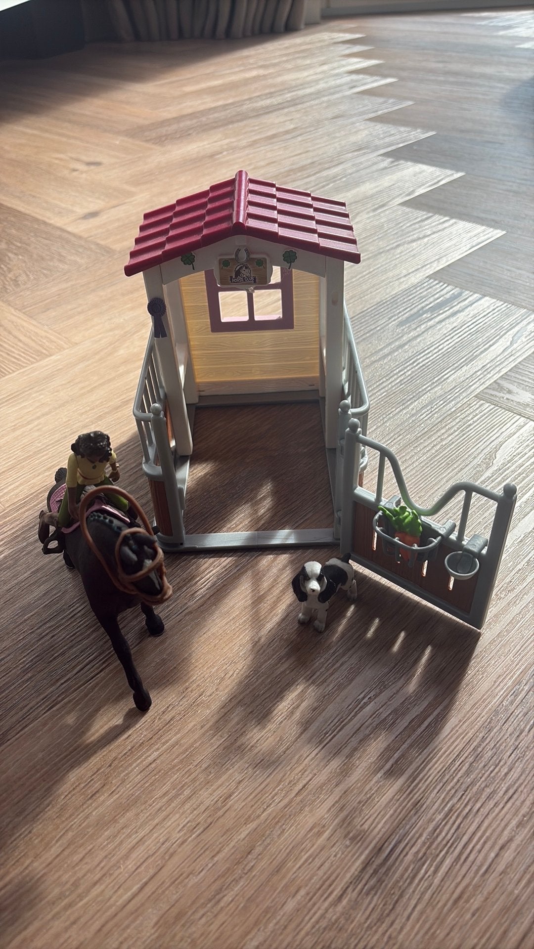 Schleich paardenstal met ruiter, paard en hond, Ophalen, Gebruikt, Jongen of Meisje