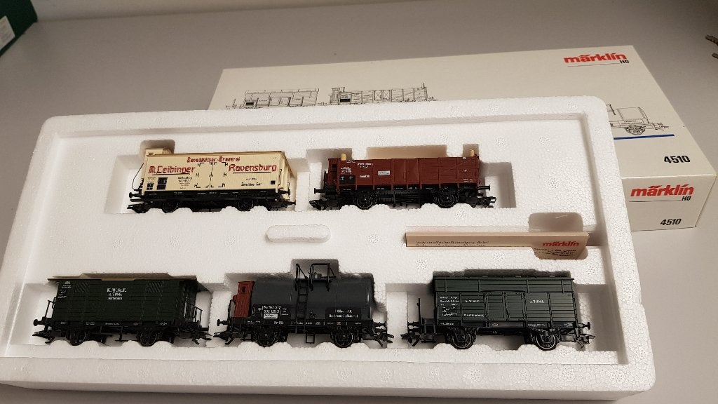 Märklin 4510 Set van vijf goederenwagens van de K.W.St.E, Wisselstroom, Treinset, Nieuw, Ophalen of Verzenden