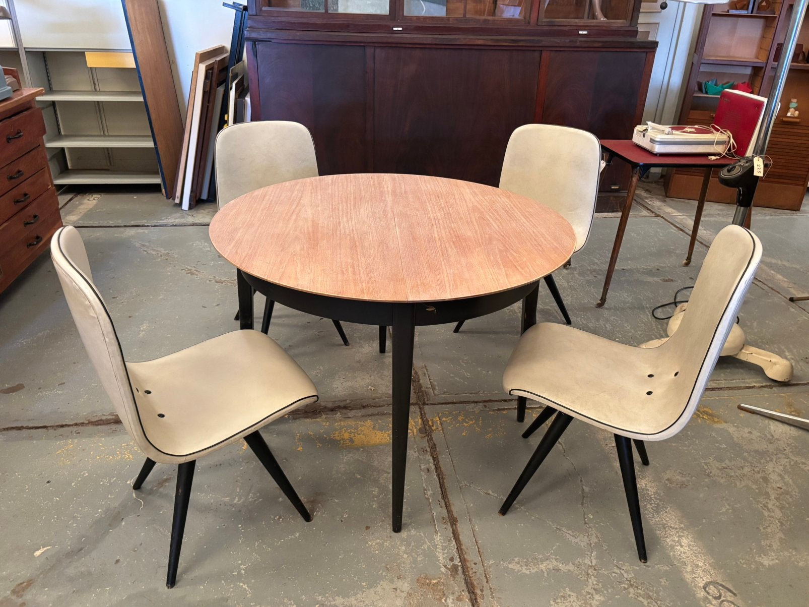 Tafel met stoelen jaren 50, Huis en Inrichting, Tafels | Eettafels, Gebruikt, 100 tot 150 cm, Rond, Ophalen
