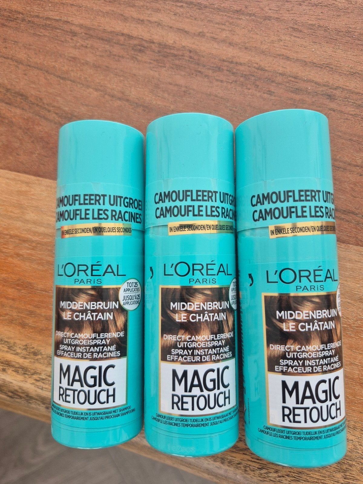 L'Oréal Magic Retouch Middenbruin (3 stuks), Ophalen of Verzenden, Nieuw, Overige typen