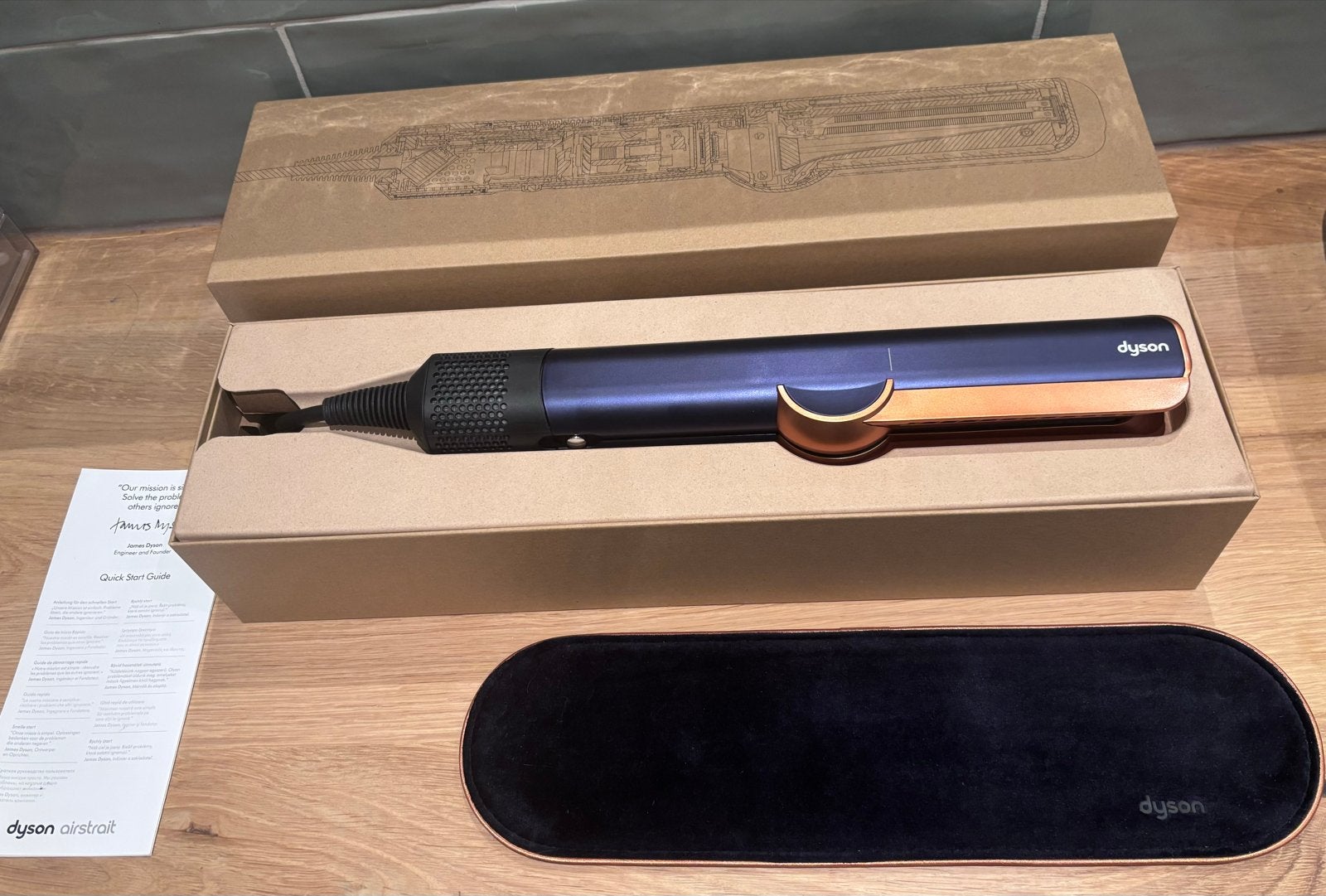 Dyson Airstrait - pruisisch blauw / koper, Ophalen of Verzenden, Zo goed als nieuw, Föhn of Haardroger