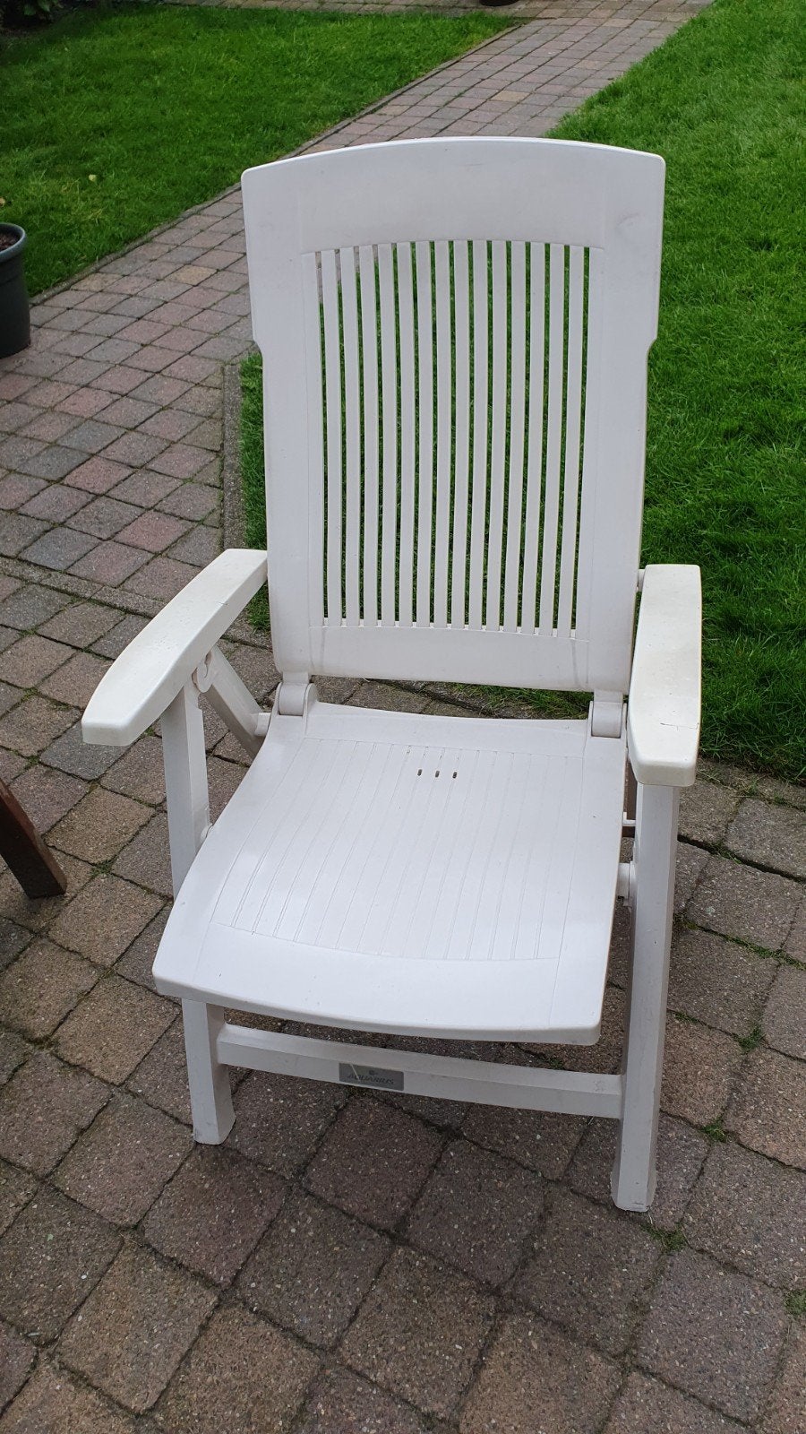 kunststof stoel 2x verstelbaar evt met dekjes, Tuin en Terras, Ophalen of Verzenden, Kunststof, Verstelbaar