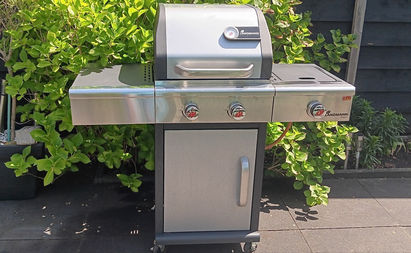 Barbecue LANDMANN TRITON, Tuin en Terras, Ophalen, LANDMANN, Zo goed als nieuw, Gas
