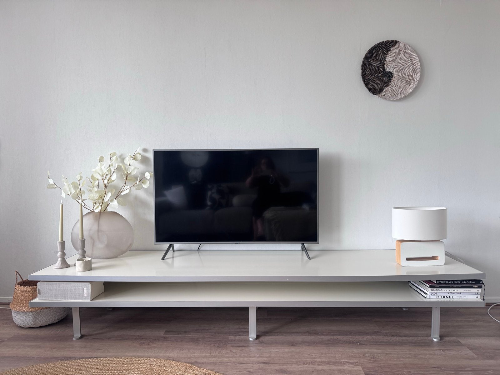 Chique Italiaanse TV-kast (vermoedelijk Molteni) jaren '90, Ophalen, Overige materialen, Modern design, Gebruikt