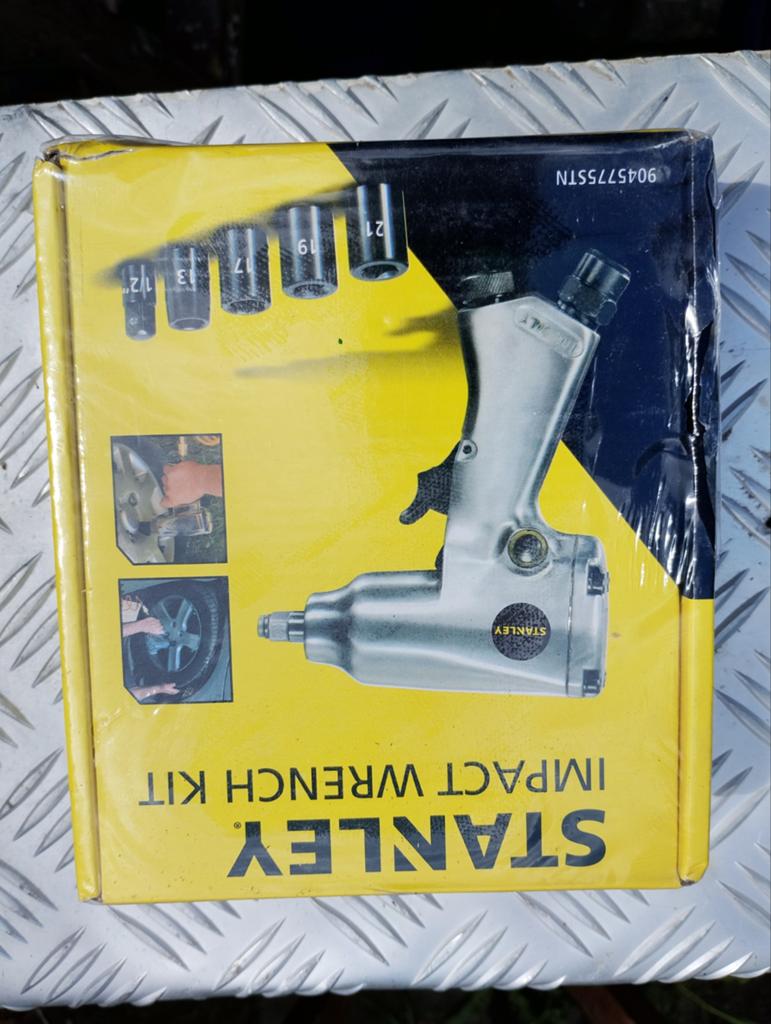 Stanley impact wrench op perslucht met 5 doppen, Ophalen, Nieuw