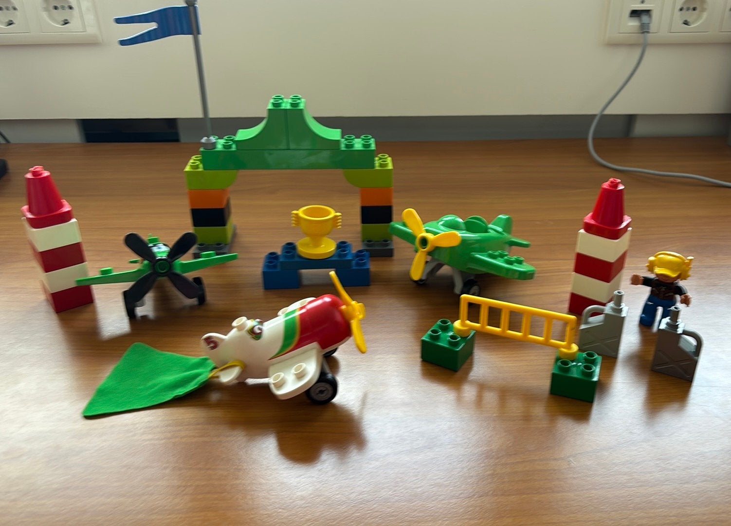 Duplo planes 10510, Ophalen of Verzenden, Zo goed als nieuw, Duplo