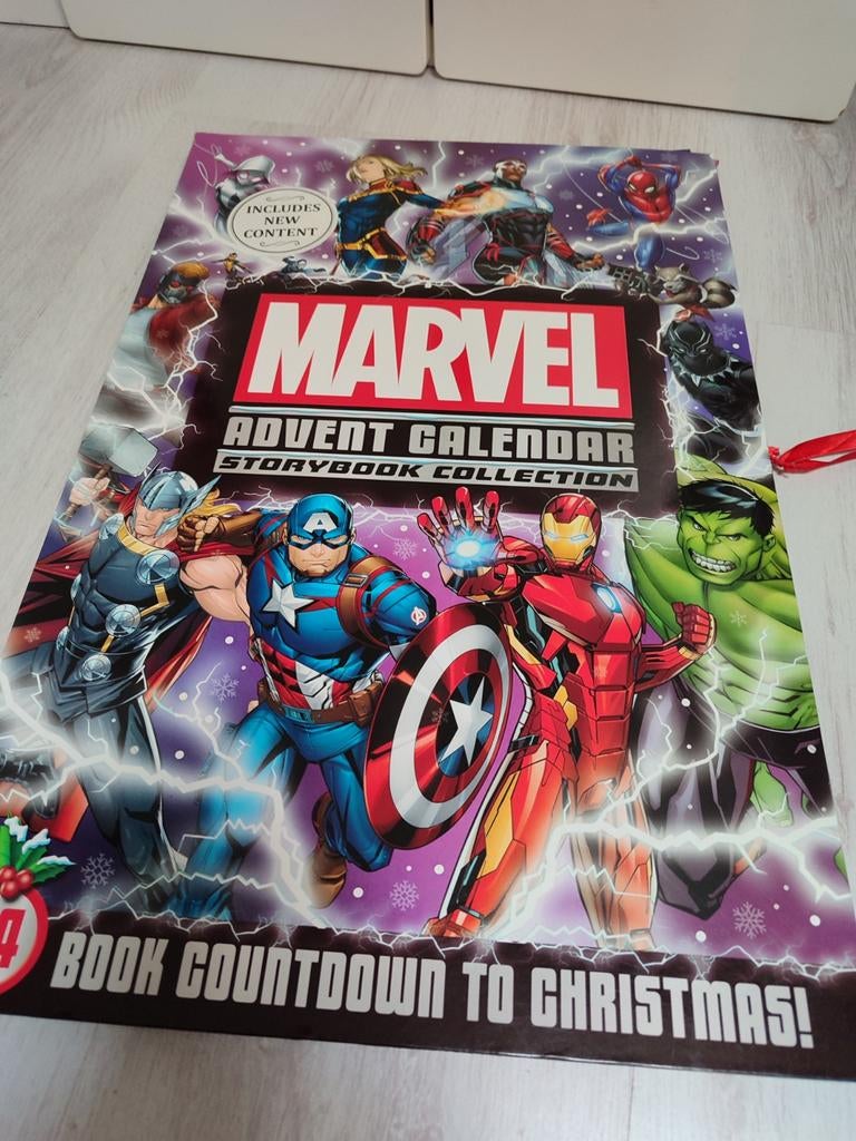 Avengers boek groot, Ophalen of Verzenden