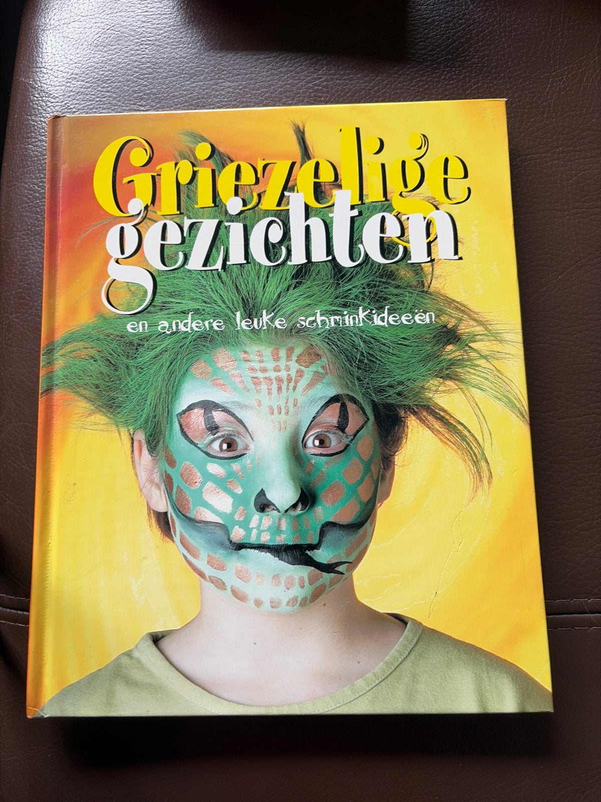 Griezelige gezichten: Schminkideeën voor Halloween/Carnaval, Ophalen of Verzenden, Zo goed als nieuw, Non-fictie