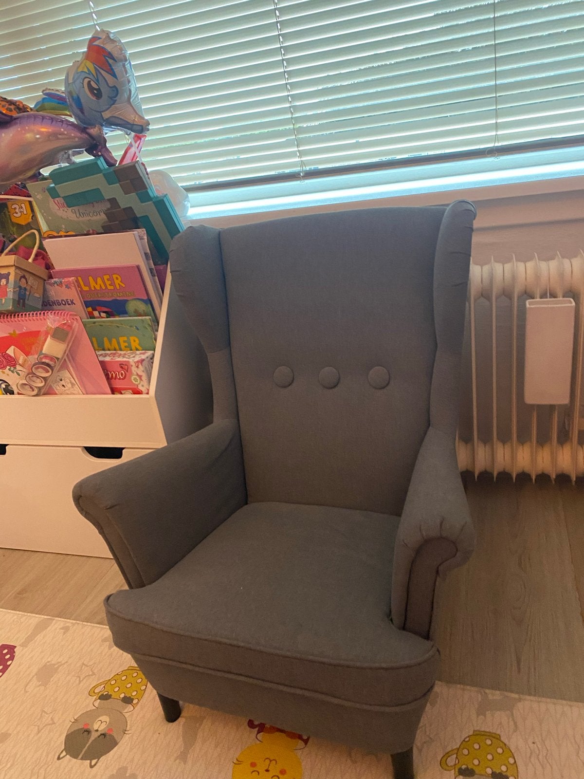IKEA Strandmon Kinder Fauteuil Grijs - Zo goed als nieuw, Kinderen en Baby's, Kinderkamer | Tafels en Stoelen, Ophalen, Zo goed als nieuw