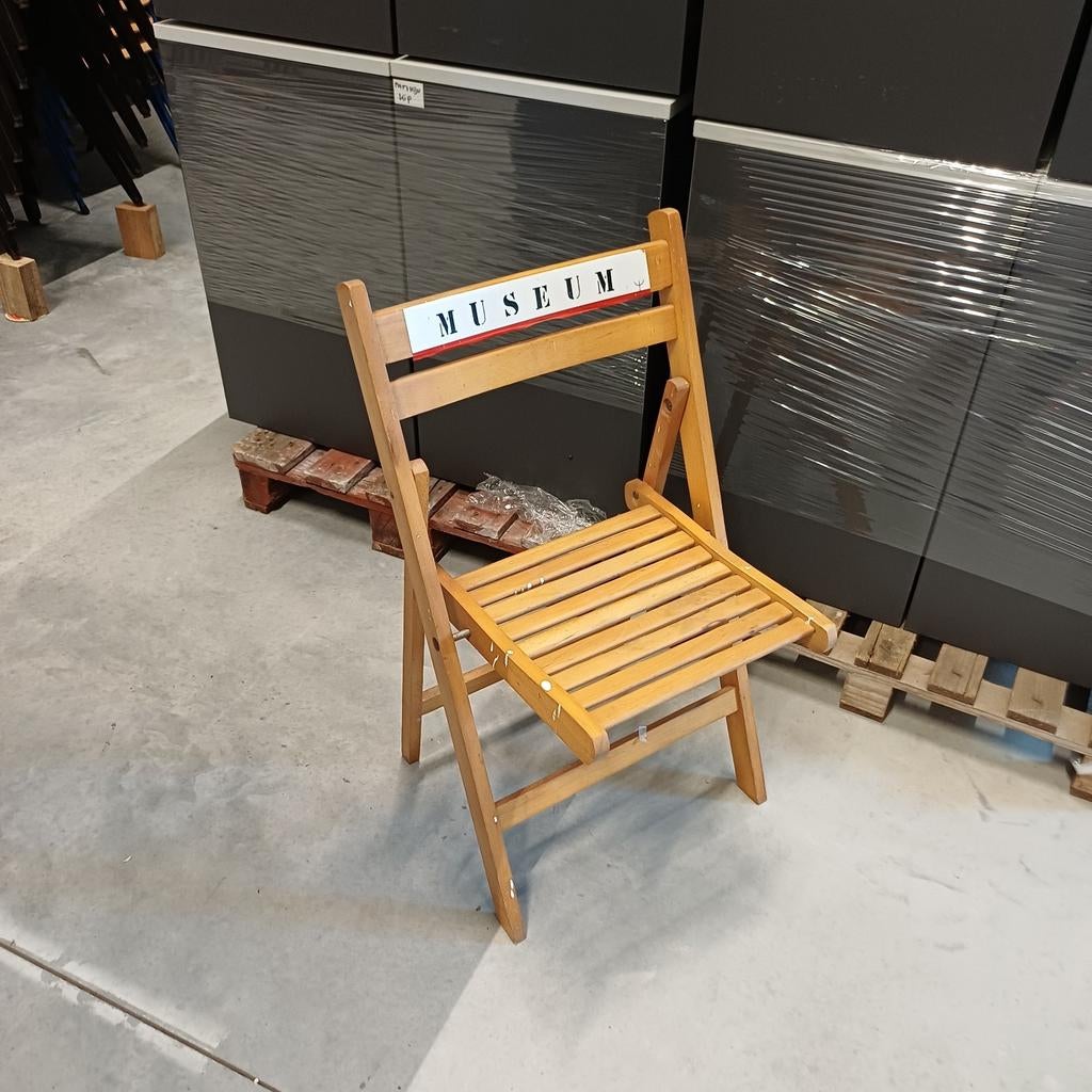 1 x vintage houten klapstoel stoelen, Ophalen, Gebruikt, Bruin, Vijf, Zes of meer stoelen