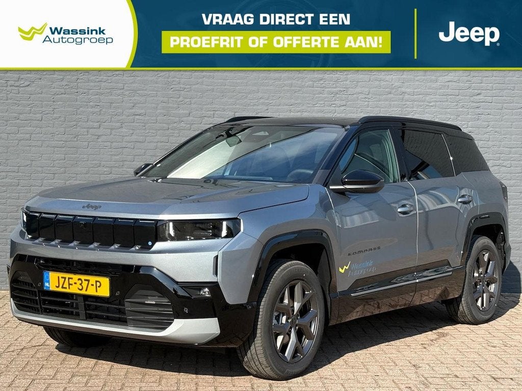 Jeep Compass 1.2 e-Hybrid 145pk eDCT6 First Edition | Stoel/, Auto's, Jeep, Automaat, 136 pk, Gebruikt, 1199 cc