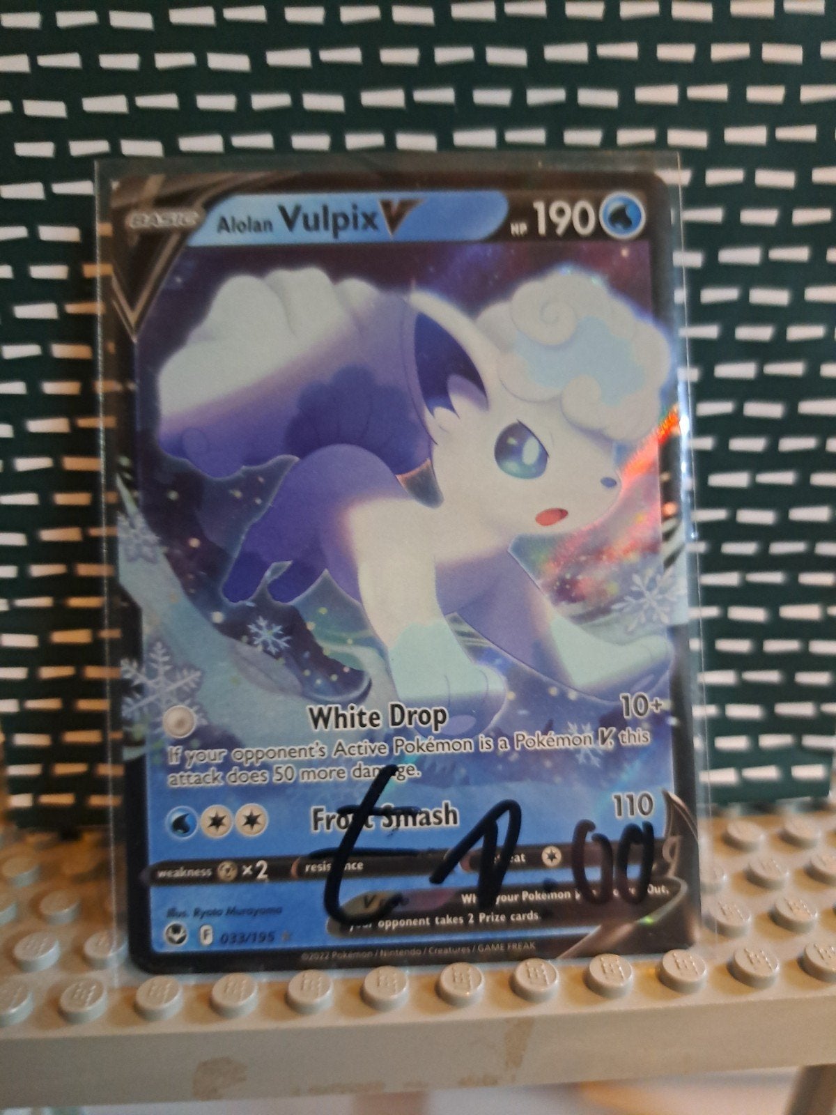Alolan Vulpix V (033/195) Pokémon Kaart, Ophalen, Zo goed als nieuw, Losse kaart