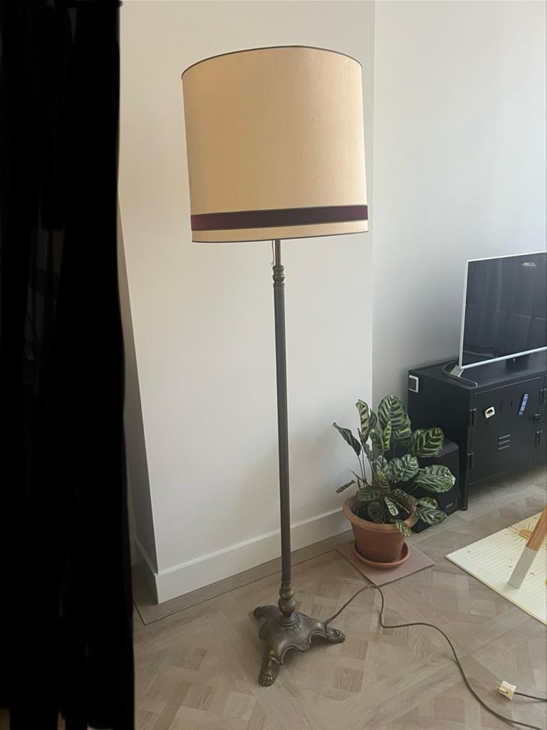 Antieke staande lamp, leeuwenvoet., Antiek en Kunst, Antiek | Lampen, Ophalen