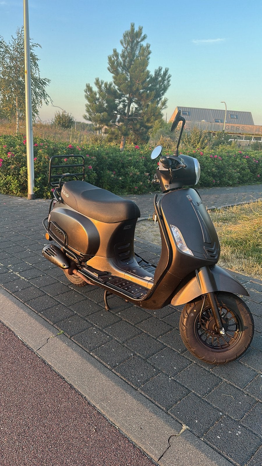 prachtige la souris brom scooter, Fietsen en Brommers, Scooters | Overige merken, Ophalen, Zo goed als nieuw, Benzine