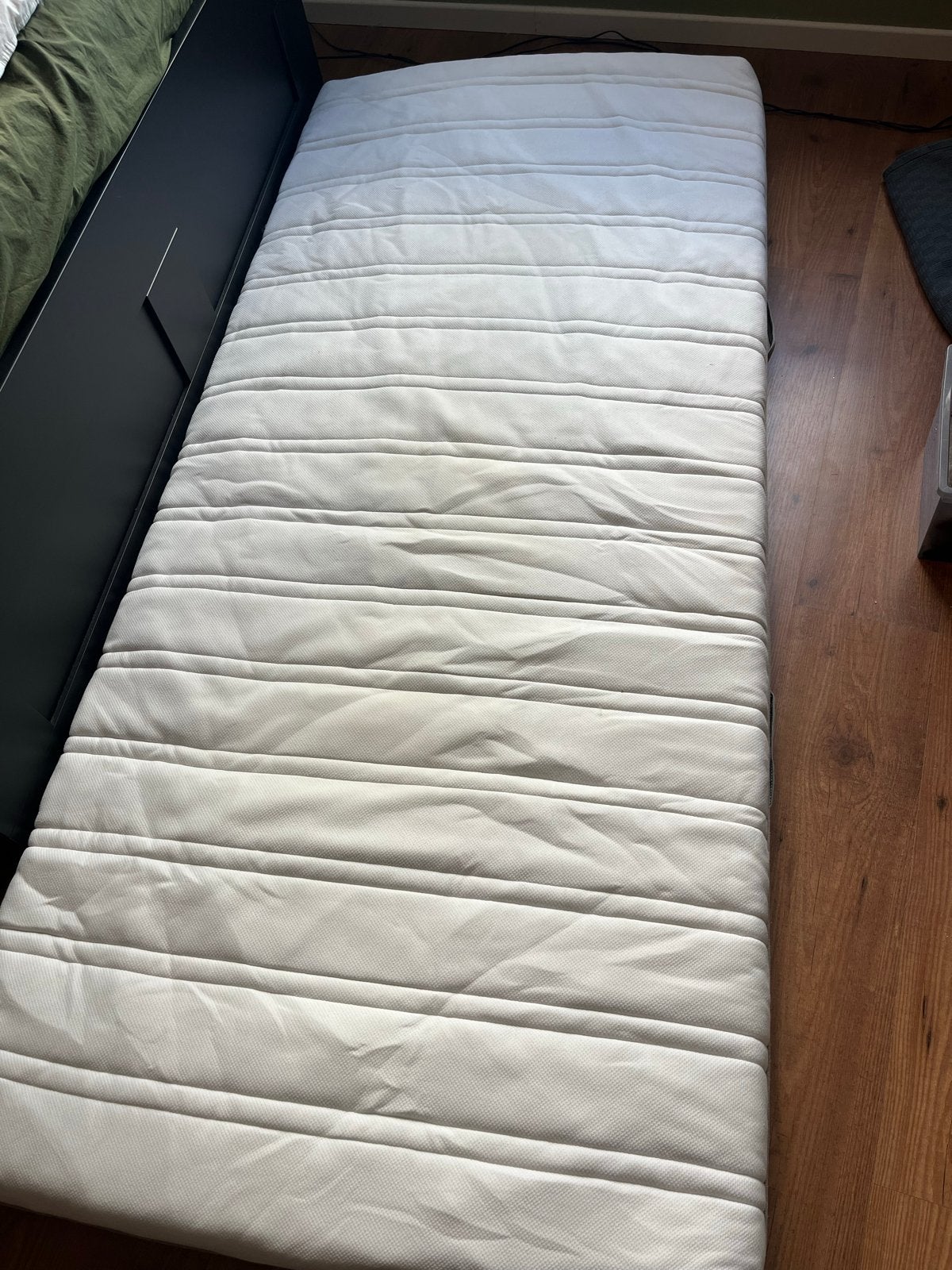 IKEA MALVIK Matras 90x200 met afritsbare hoes, Ophalen, Gebruikt, 90 cm, Eenpersoons