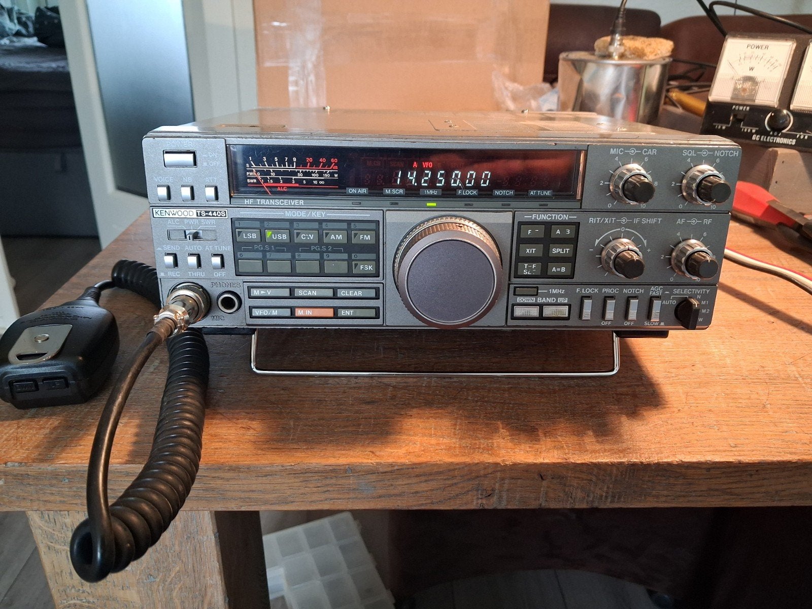 Kenwood ts-440s  (geen tuner!!), Telecommunicatie, Zenders en Ontvangers, Ophalen of Verzenden, Zo goed als nieuw