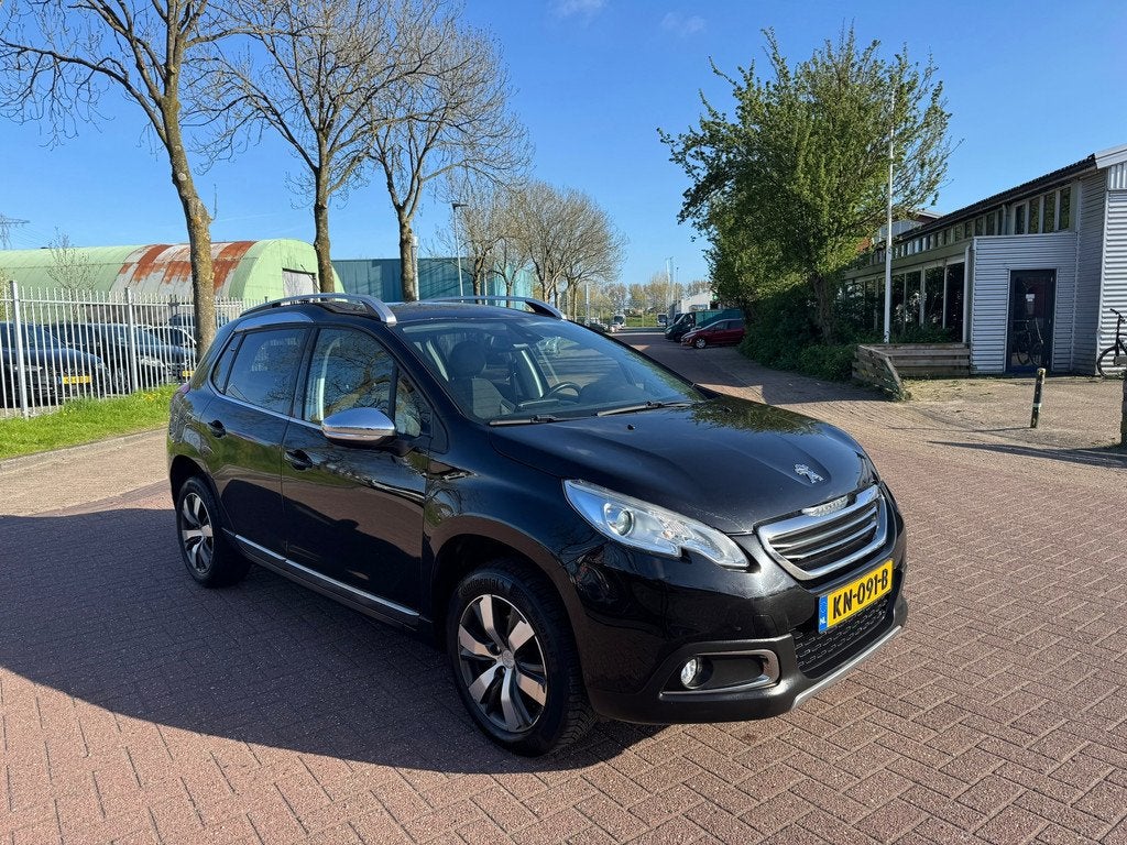 Peugeot 2008 1.6 e-HDi Allure, Voorwielaandrijving, Euro 5, Automatische klimaatregeling, Gebruikt