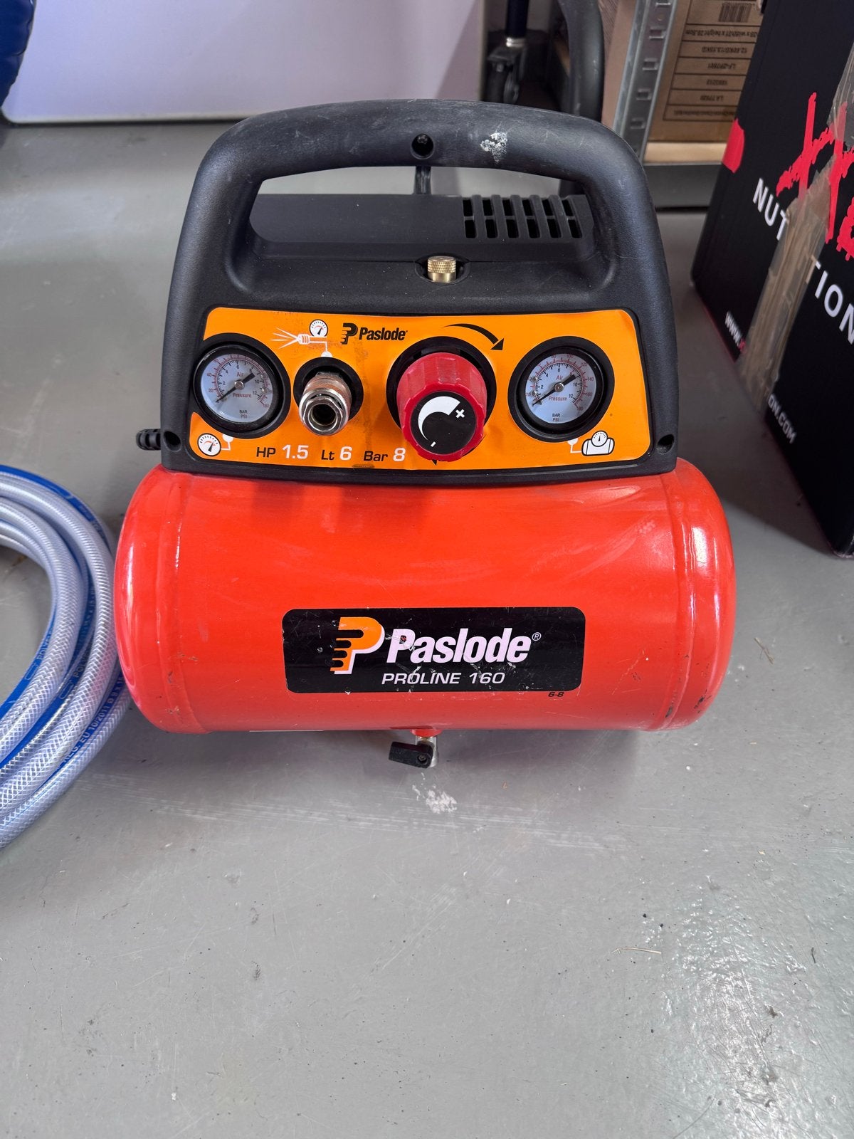 Paslode Compressor Proline 160 met 10m slang en pistool, 6 tot 10 bar, Ophalen of Verzenden, Zo goed als nieuw, Minder dan 200 liter/min