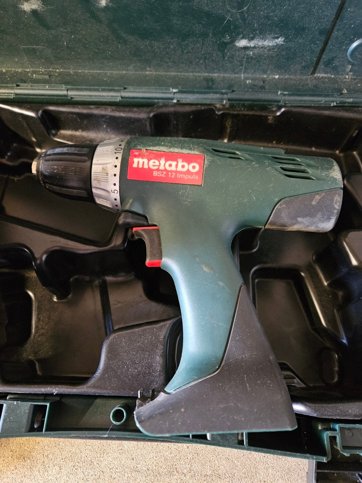 Metabo Schroeftol BSZ 12 Impuls met lader en accu, Ophalen, Gebruikt, Boor- en Schroefmachine