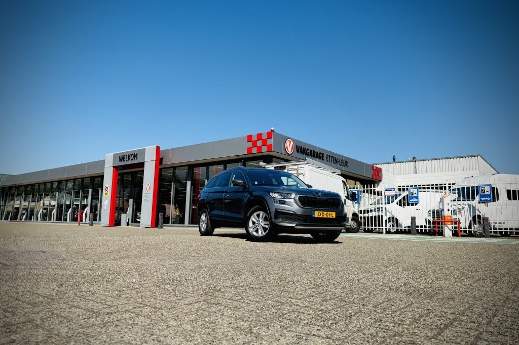 Skoda Kodiaq 1.5 TSI Business Edition 7 persoons | TREKHAAK, Auto's, 12 maanden, Stof, Euro 6, 4 cilinders