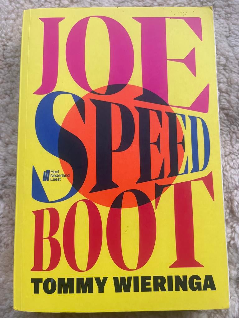 Joe Speedboot - Tommy Wieringa (Heel Nederland Leest), Ophalen of Verzenden, Gelezen, Nederland