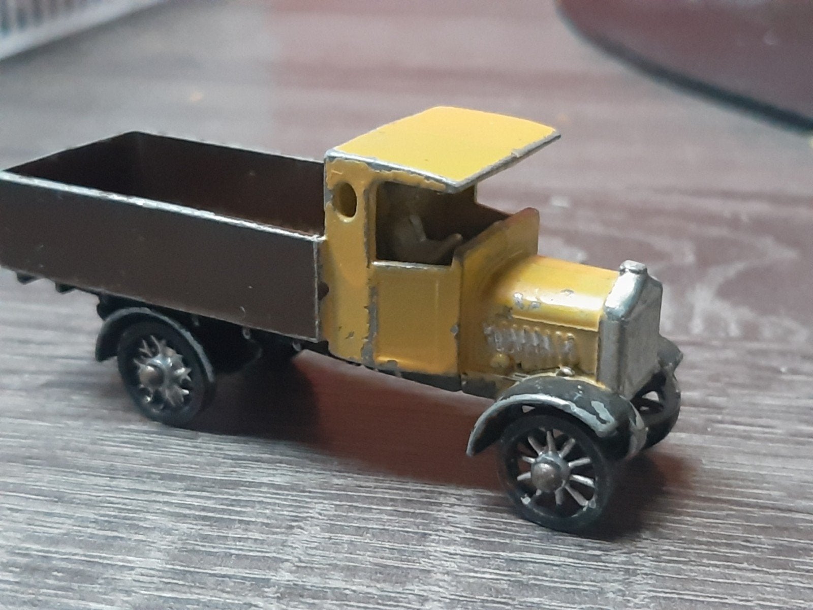 Vintage Matchbox Y-6 A.E.C. 'Y' Type Lorry (Overgeschilderd), Ophalen of Verzenden, Gebruikt, Bus of Vrachtwagen