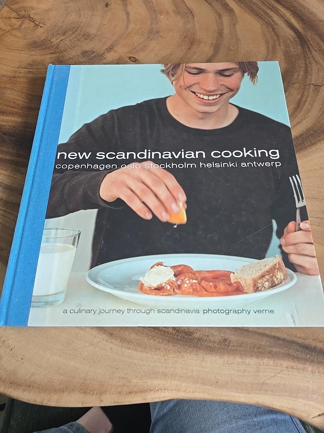 New Scandinavian Cooking – Christer Elfving – Engelstalig ha, Ophalen of Verzenden, Gelezen