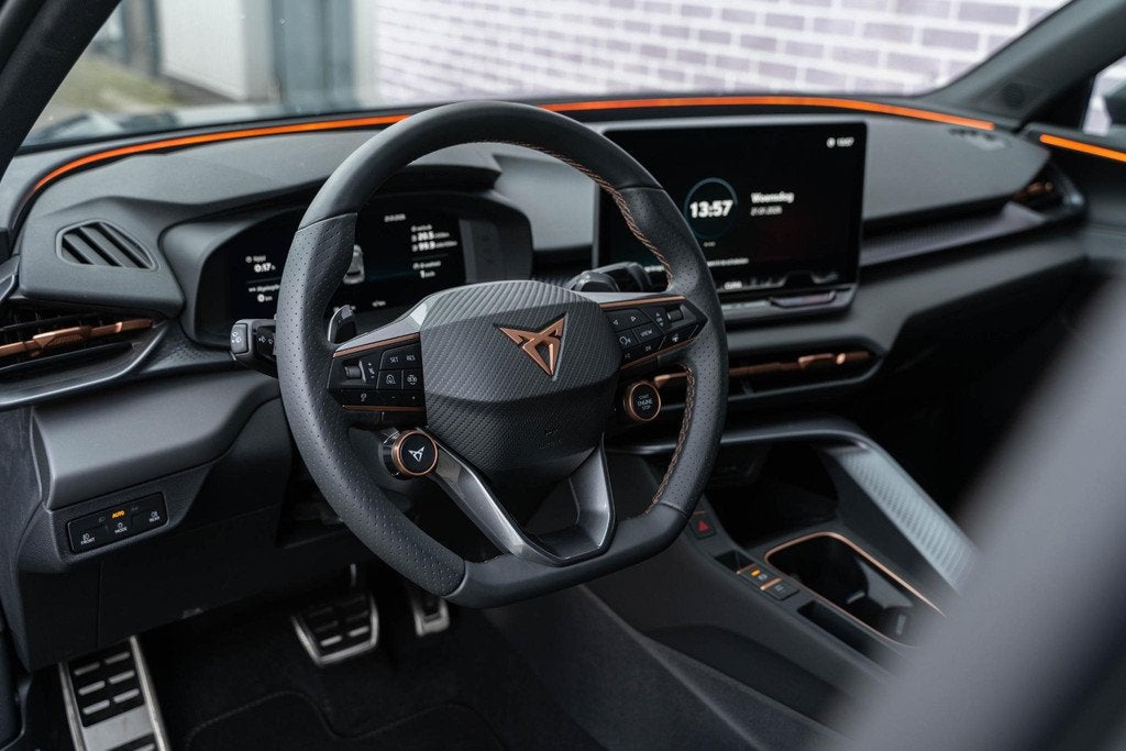 CUPRA Terramar 1.5 TSI e-Hybrid Business | Matrix LED Koplam, Auto's, Cupra, 1798 kg, 4 cilinders, Alcantara, 26 kWh