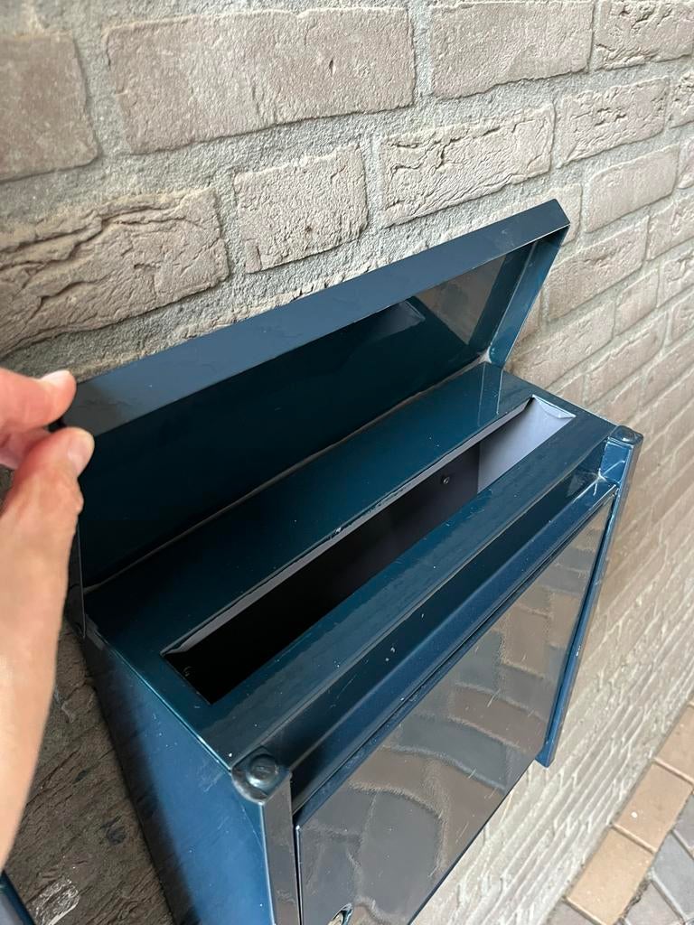 Brabantia brievenbus, blauw, Ophalen, Gebruikt, Staal, Wandbrievenbus