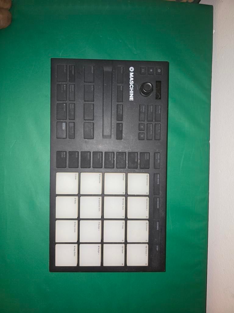 Native Instruments Maschine Mikro MK3, Ophalen of Verzenden, Gebruikt, Overige merken